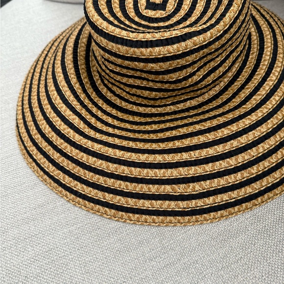 Eric Javits NEW Margot Straw Hat SPF50 - Picture 7 of 8